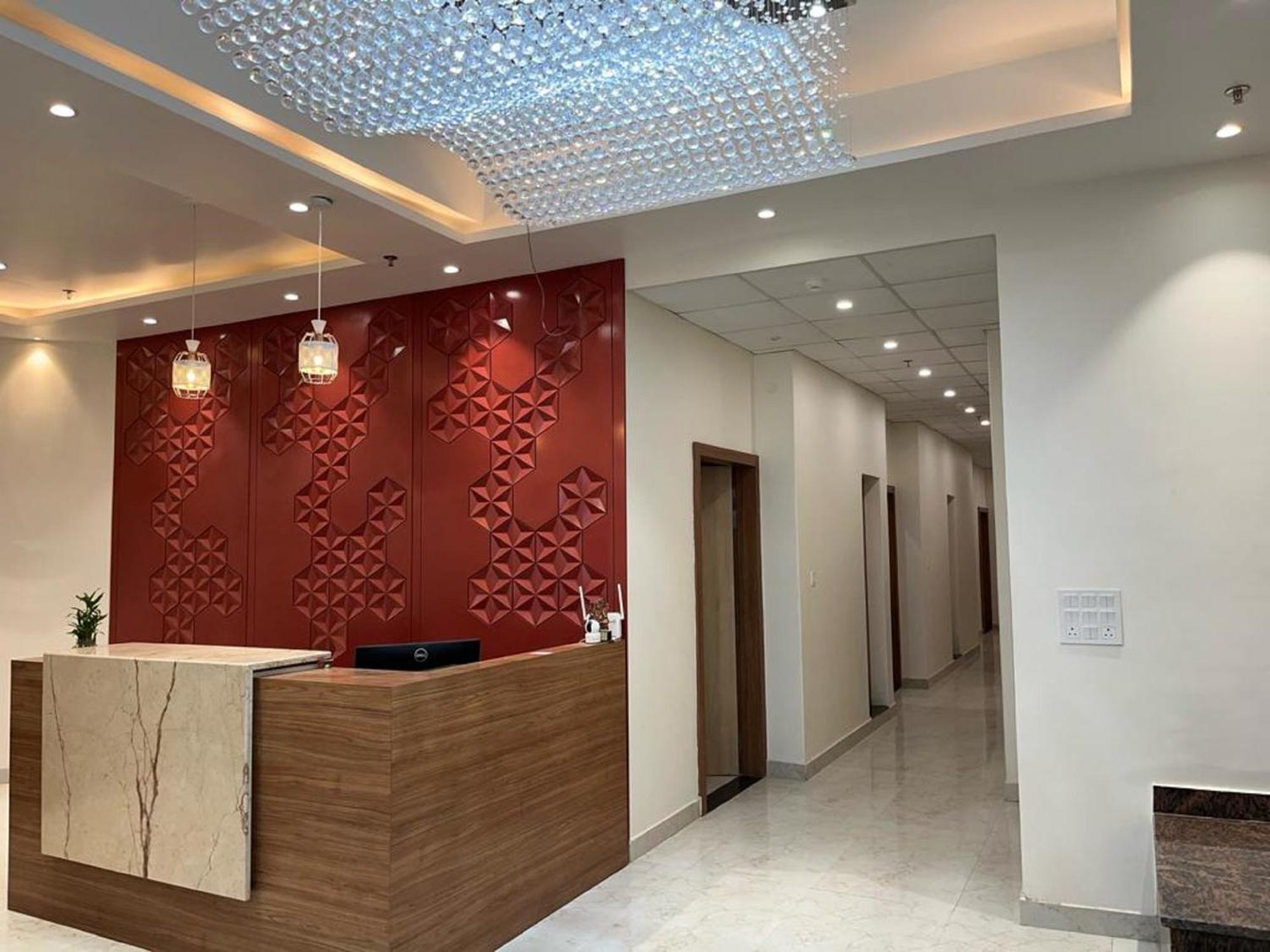 Hotel Satsang Grand Benares Buitenkant foto